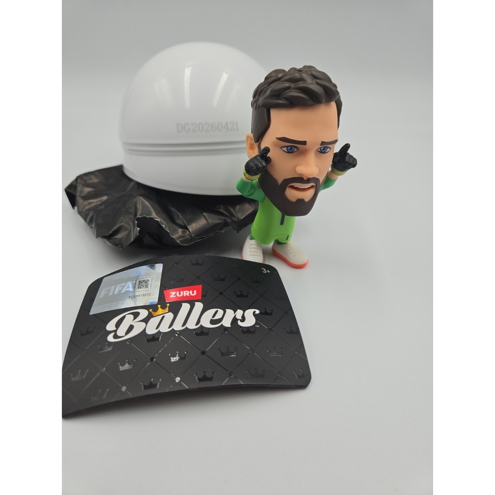 ZURU FIFA World‎ Cup Soccer Figure Ballers Alisson Becker #1 Brazil Rare